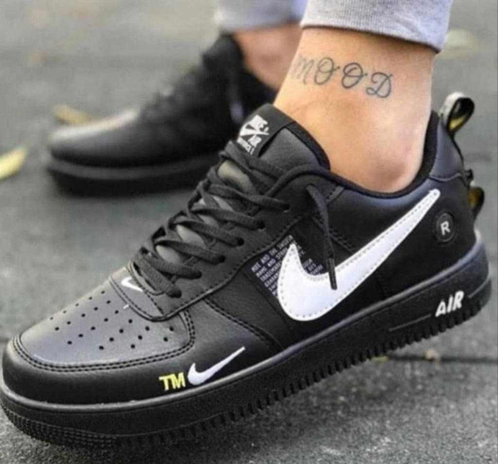 Дамски Nike Air Force TM-черно код 59
