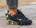 Nike Shox Black and Gold КОД 2030