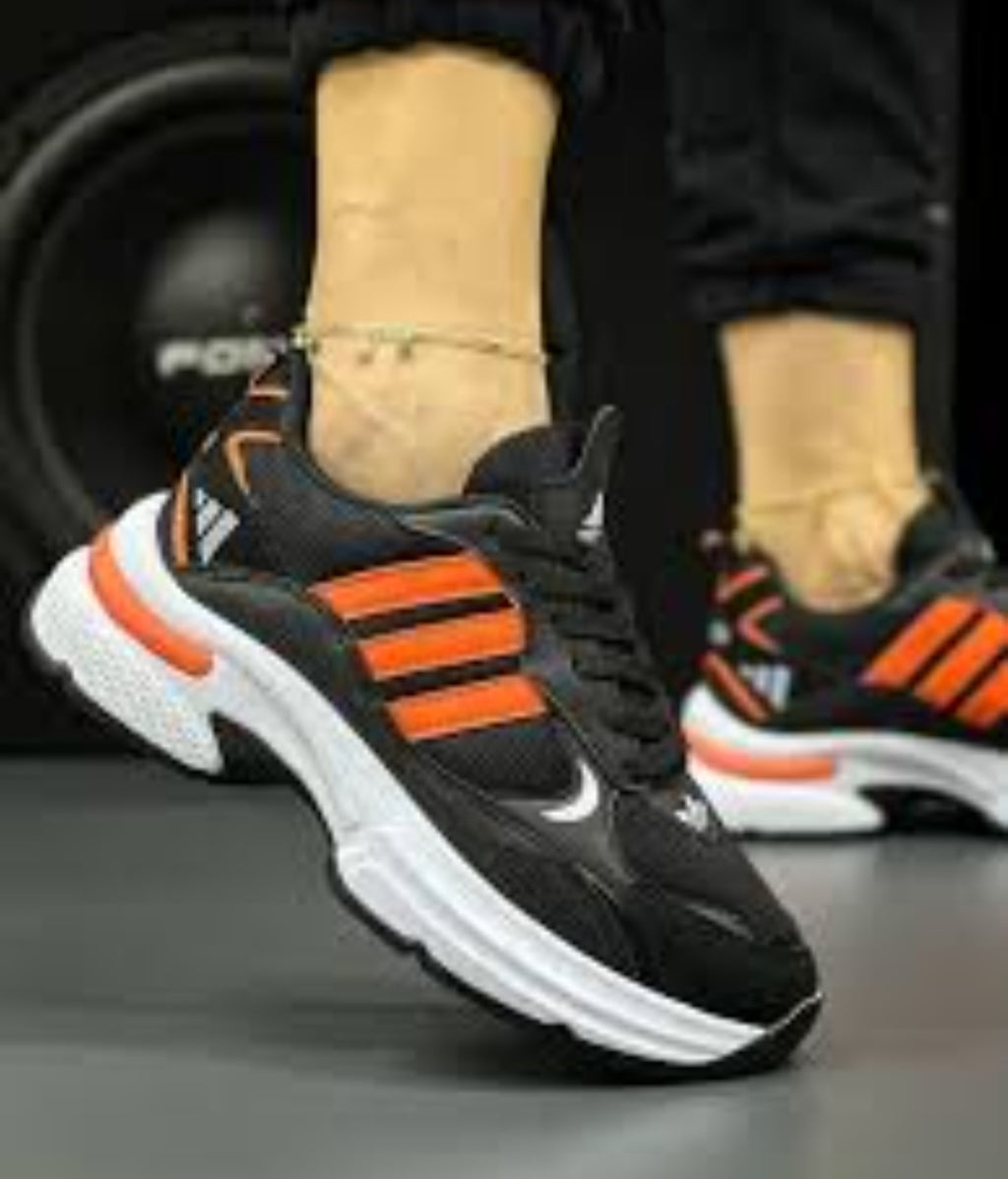 Дамски маратонки адидас код 1122