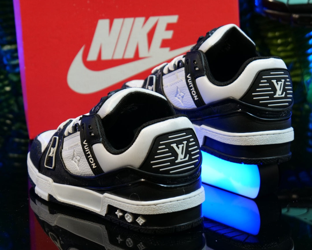 Сникърси Louis Vuitton Цвят- Бяло и черно код 121290